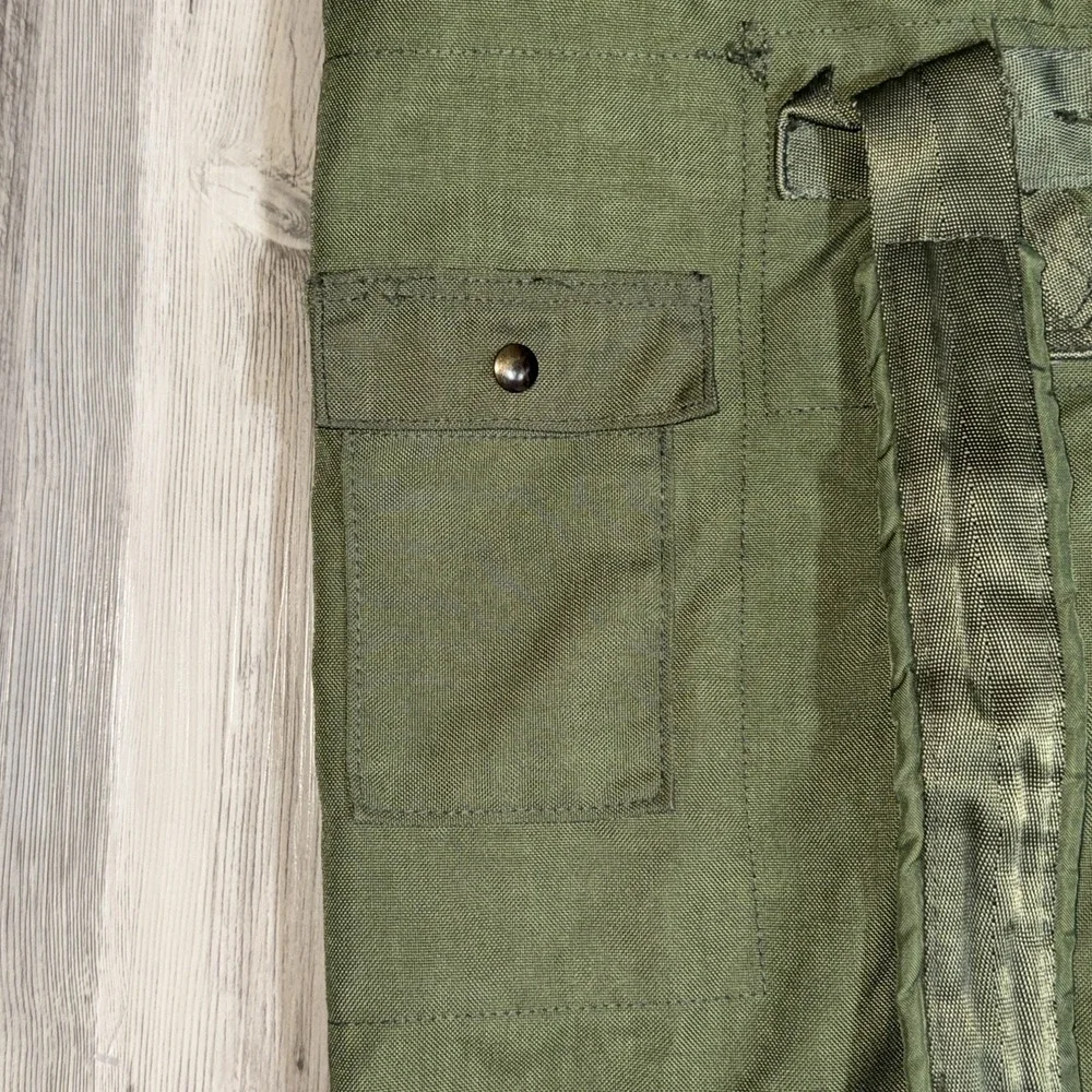 Vtg Military‎ Duffle Bag Rucksack Green Nylon Heavy Duty Army Issued Grunge WORN